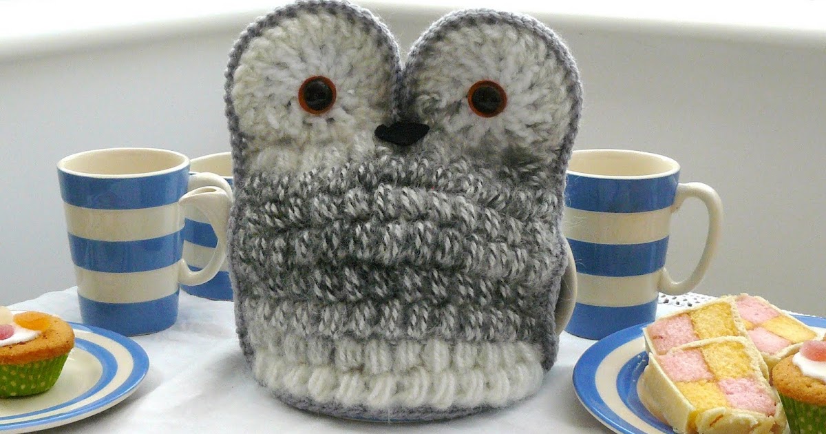 The Fluffy Duck Handmade owl tea cosy
