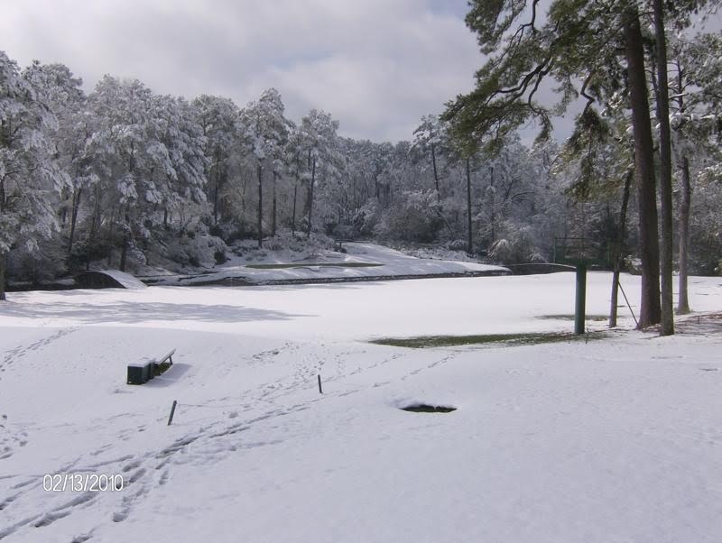 [Snowy+Augusta+National.JPG]