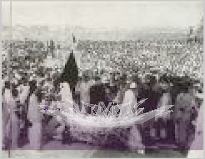 Konrad Wyrebek, new media digital print on light box, digital based artwork, pixaleted print, Artist Konrad Wyrebek