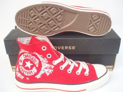 converse slip resistant shoes