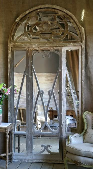 [ArtNouveauMirrorArchitectural.jpg]