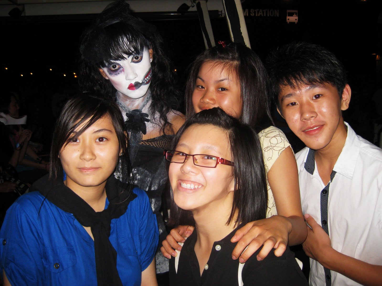 [IMG_1989.JPG]