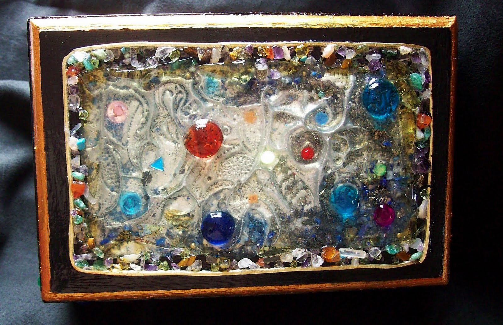 [box+black+mixed+gemstones+glass+beads+embossed+brass+epoxy+top2.JPG]