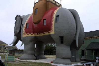 Edifícios estranhos