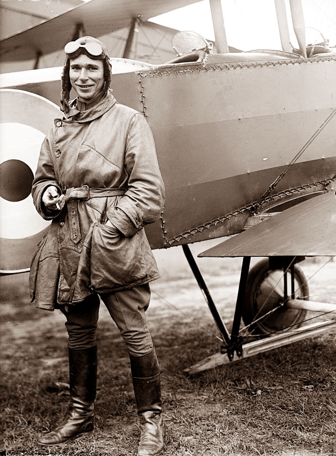 [World_War_I_pilot.jpg]