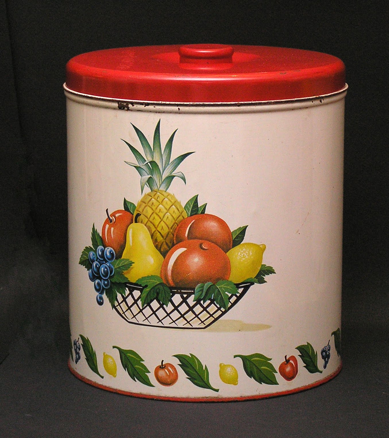 C. Dianne Zweig Kitsch 'n Stuff Decorating Vintage Kitchens With