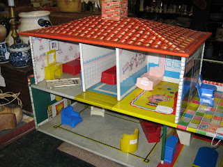 tin dollhouses from 1950's