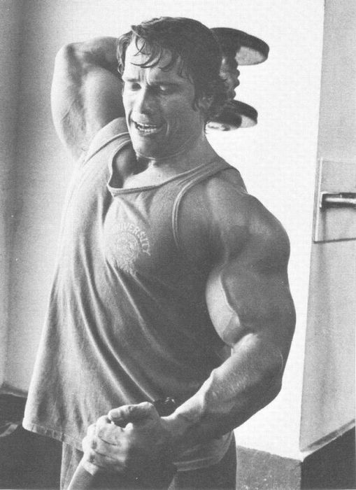 Incredible young Arnold Schwarzenegger photos (part 2/5