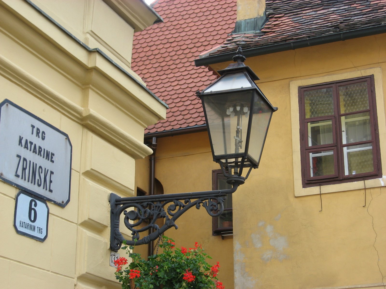 [IMG_2269.JPG]
