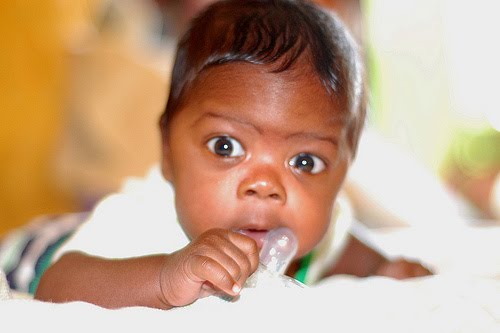 iCafe Woman Moderne EcoFriendly Baby Shower Ideas