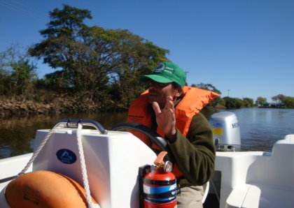 [DSC02304b.JPG]