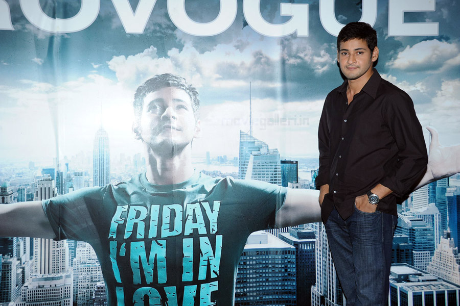 VISWA SHIRIDI Mahesh Babu Provogue Brand Ambassador Stills, Mahesh Babu Provogue Photo