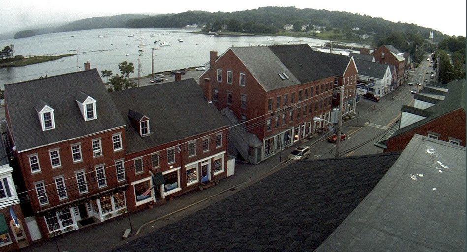Sharon Lovejoy Summer Windowsills