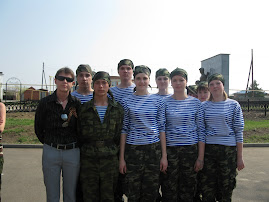 10 класс на Смотре Песни и Строя