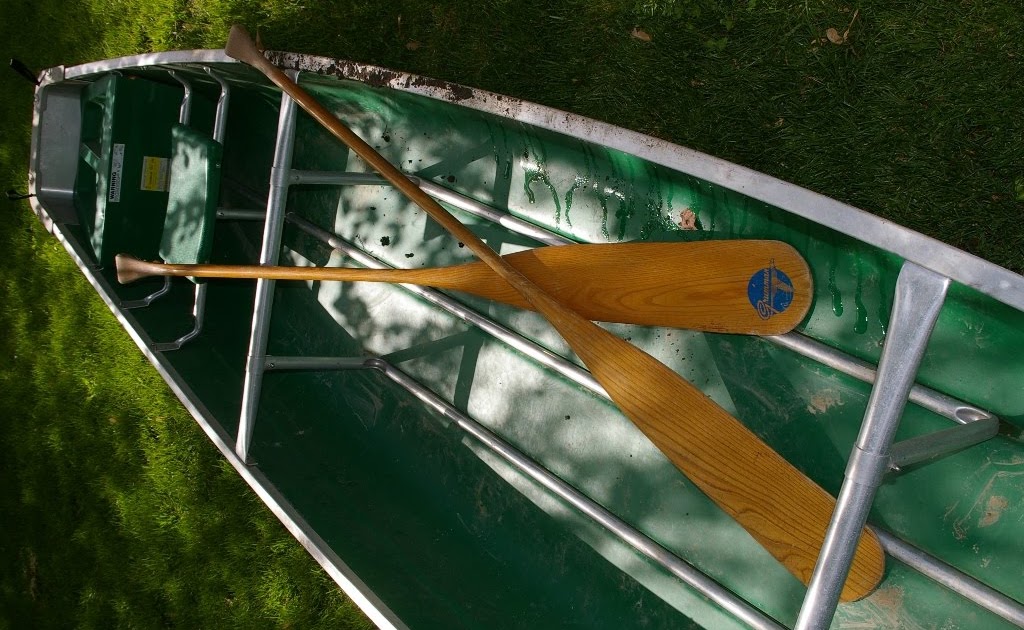 C&K Moving Sale Coleman Scanoe (seats pads and oars) 225