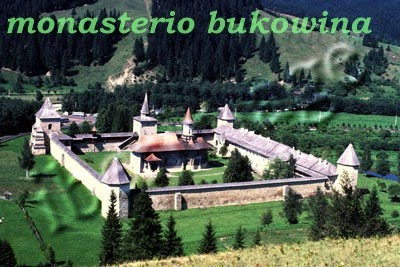 [monasterio++bukowina.jpg]