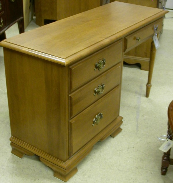 Roxton and Vialis Furniture!!! The Millionaires Daughter