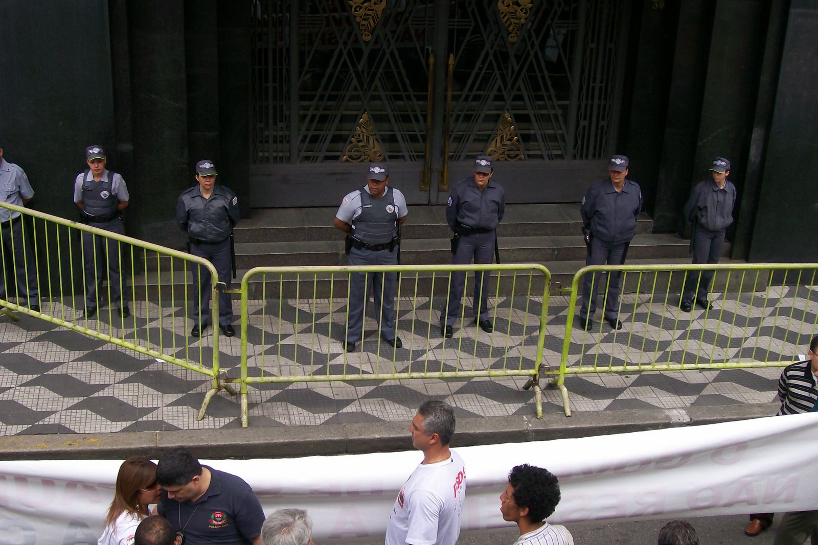 [manifesta%C3%A7%C3%A3o_em_S%C3%83O_PAULO_158.jpg]