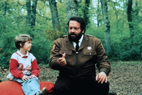 Cary Guffey and Bud Spencer in The Sheriff and the Satellite Kid 1979