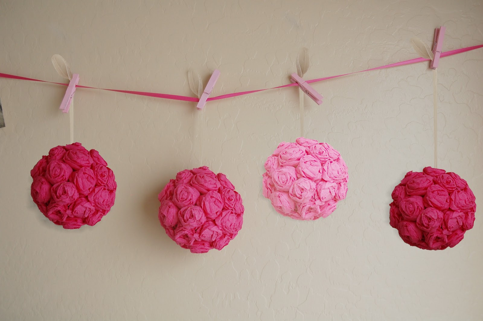 Knocking it off... How To Crepe paper rose pomander ball and topiary