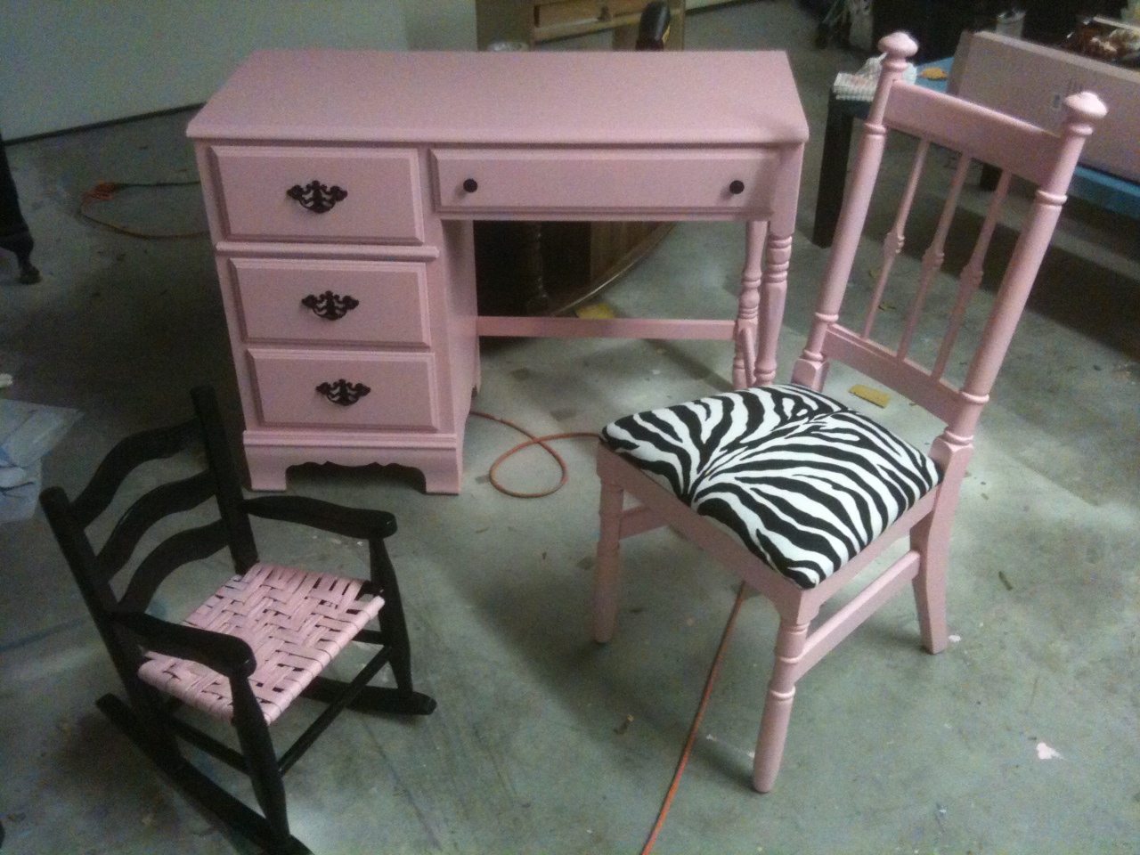 baby pink desk