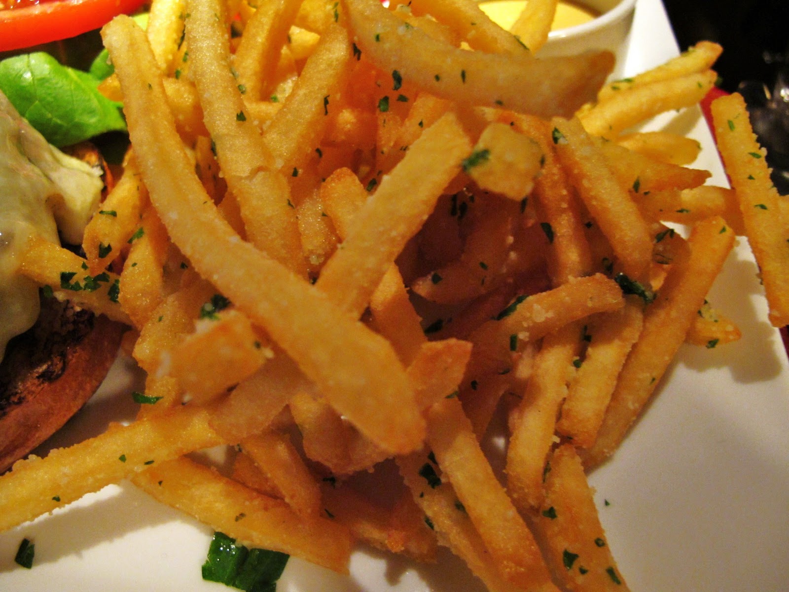 The Small Boston Kitchen Is Boston's Best Burger At The Bristol Lounge?