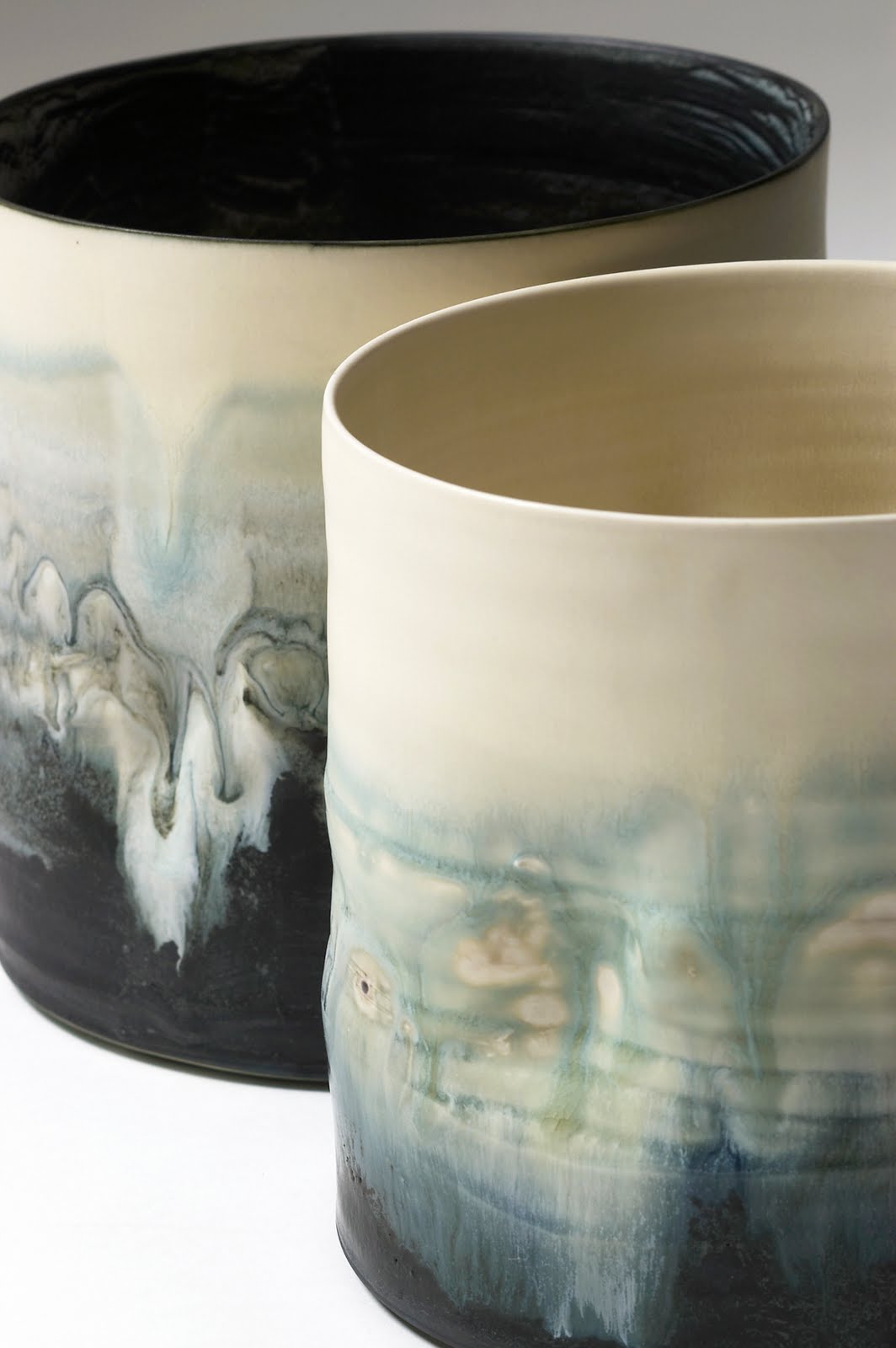 Kyra Cane Pair of Porcelain Pots