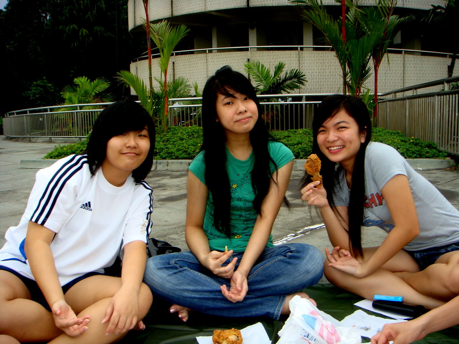 [Picnic+@+Jurong+Hill+Park+(19.07.08)+12.jpg]