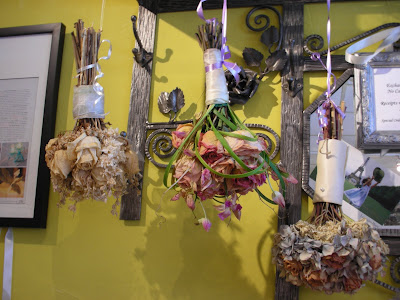 Everything But The Dress How To Dry Your Wedding Bouquet