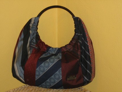 [tie+tote.jpg]
