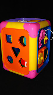 tomy shape sorter