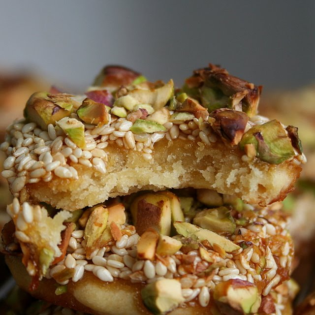 pepsakoy Barazik (Syrian Sesame and Pistachio Cookies)