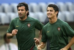 [Figo&Ronaldo.jpg]