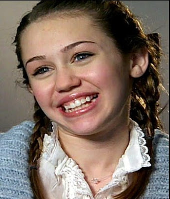 Miley Cyrus' glamorous transfor...