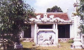 [Den+tho+Dao+Duy+Tu.jpg]