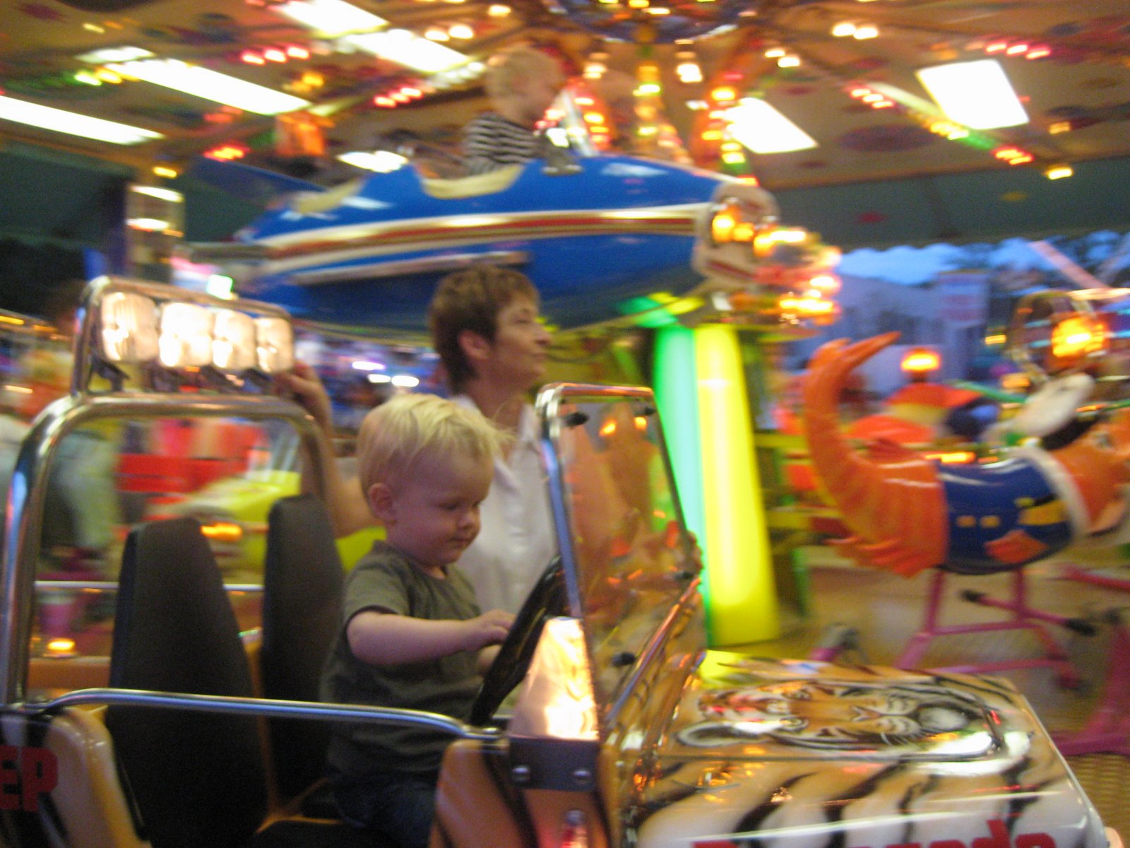 [Louis+April2008+479.jpg]