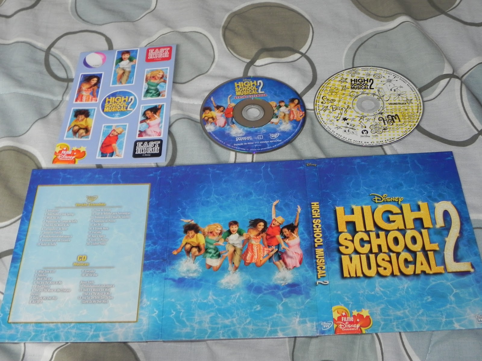 Publicafé Collection DVD e CD High School Musical 2