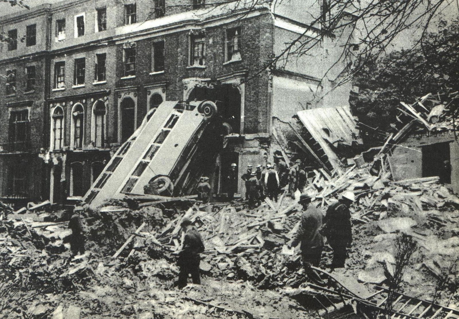 [Blitz1.JPG]