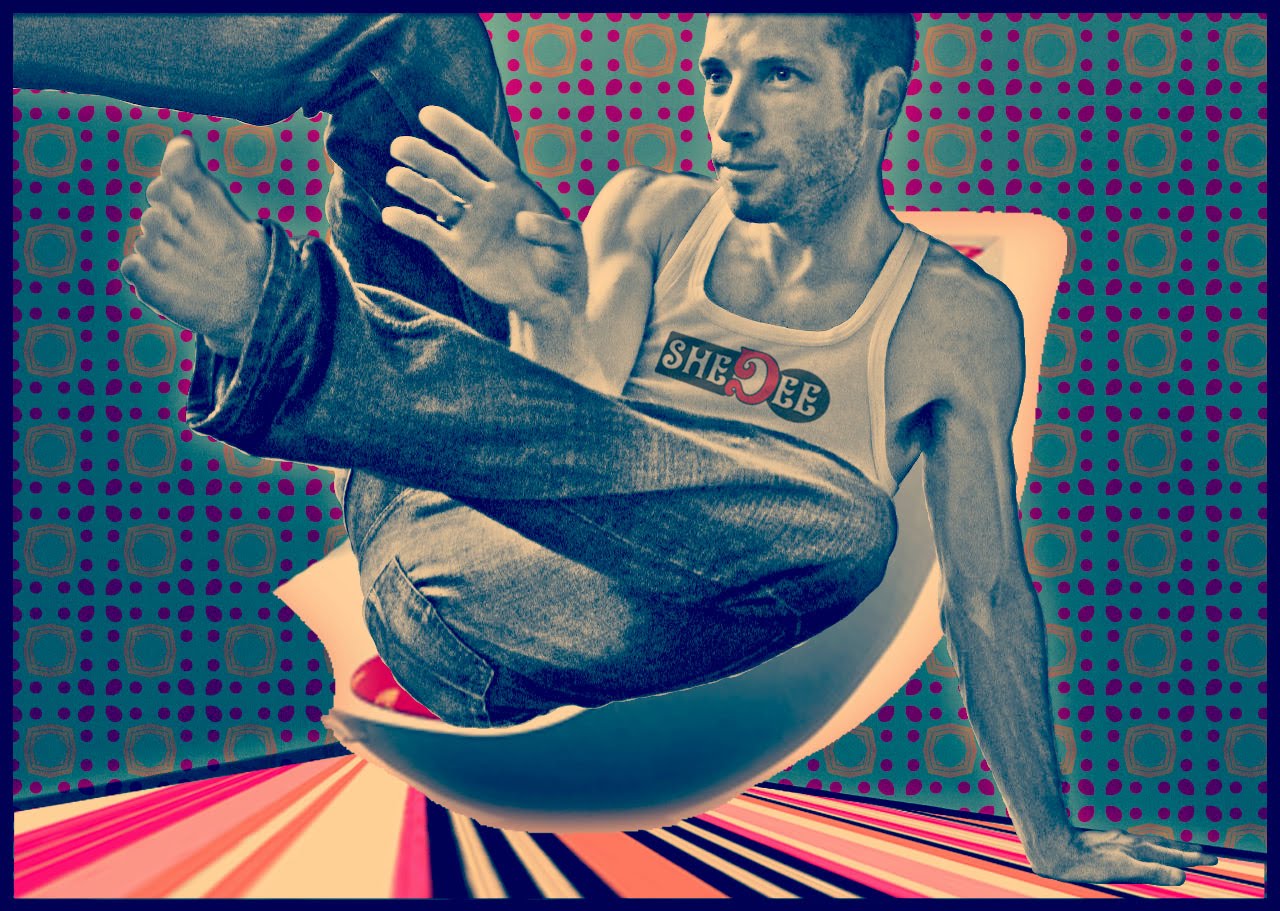 [sofa_surfer2.jpg]