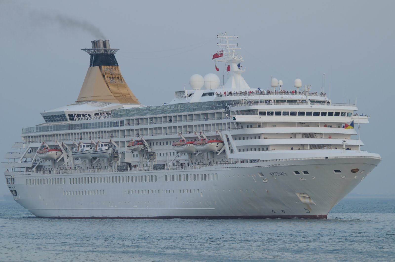 [ARTEMIS+2009-10-28+(16).JPG]