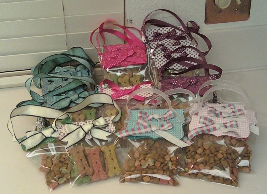 Dogg and Pony Show Christmas treat bags for the dogs and cats