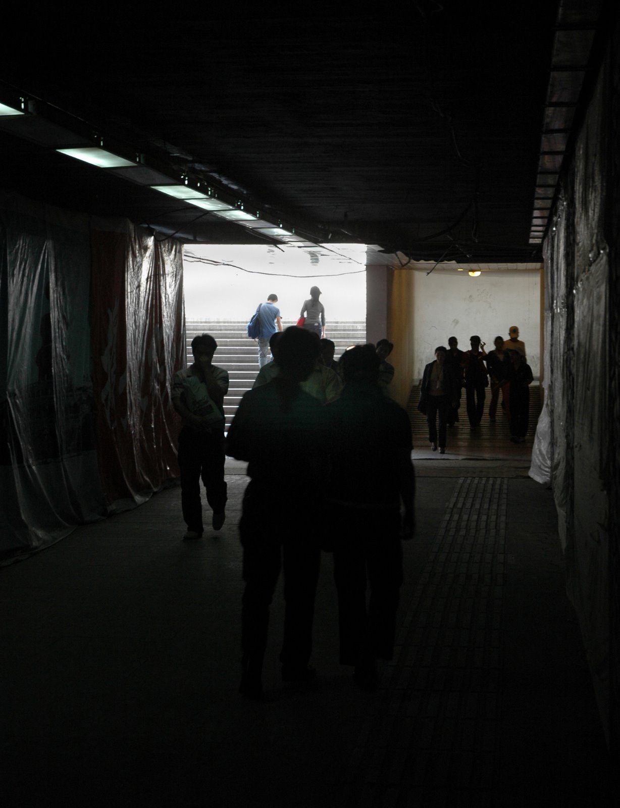 [tunnels.jpg]
