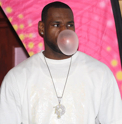lebron kissing