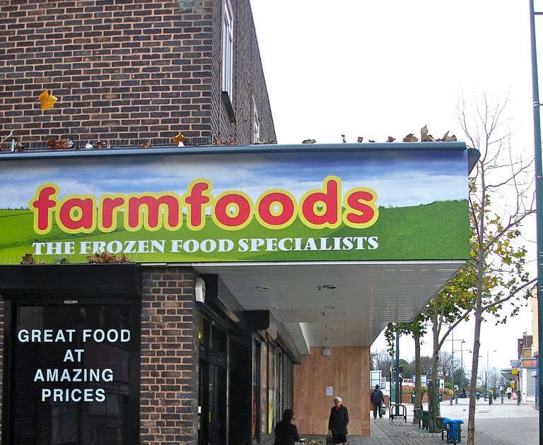 Arthur Pewty's maggot sandwich Farm Foods and the Fuzz.