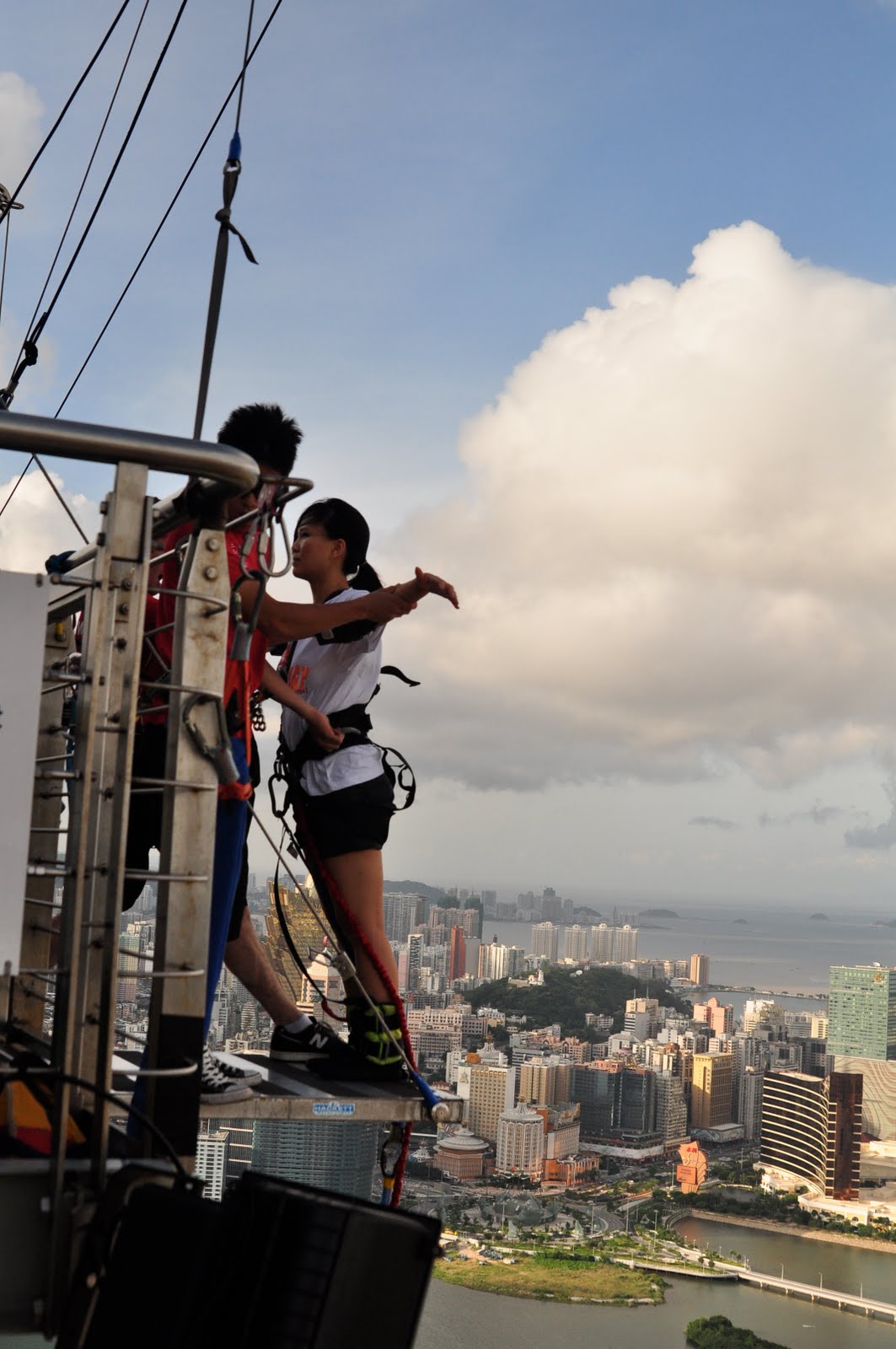 Shikow Hong Kong, Part Two (Bungee Jump)