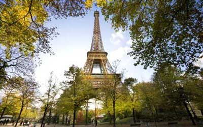 [eiffel.jpg]