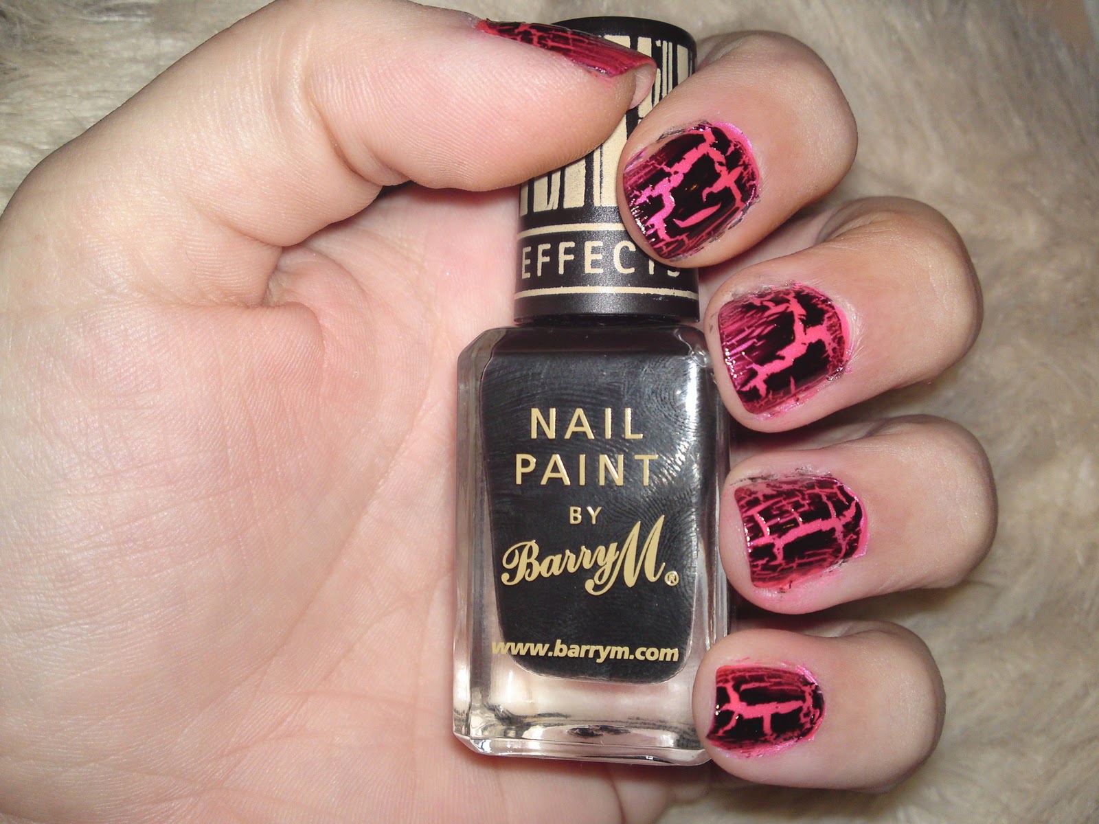 And even better than that I have 1 bottle of Barry M Instant Nail Effect and