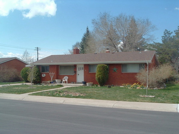 [House.JPG]