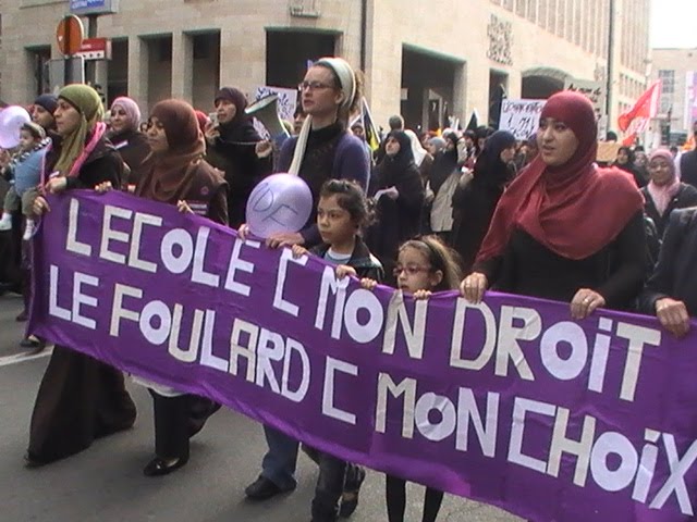 L'école, c'est mon DROIT! Le foulard, c'est mon CHOIX !