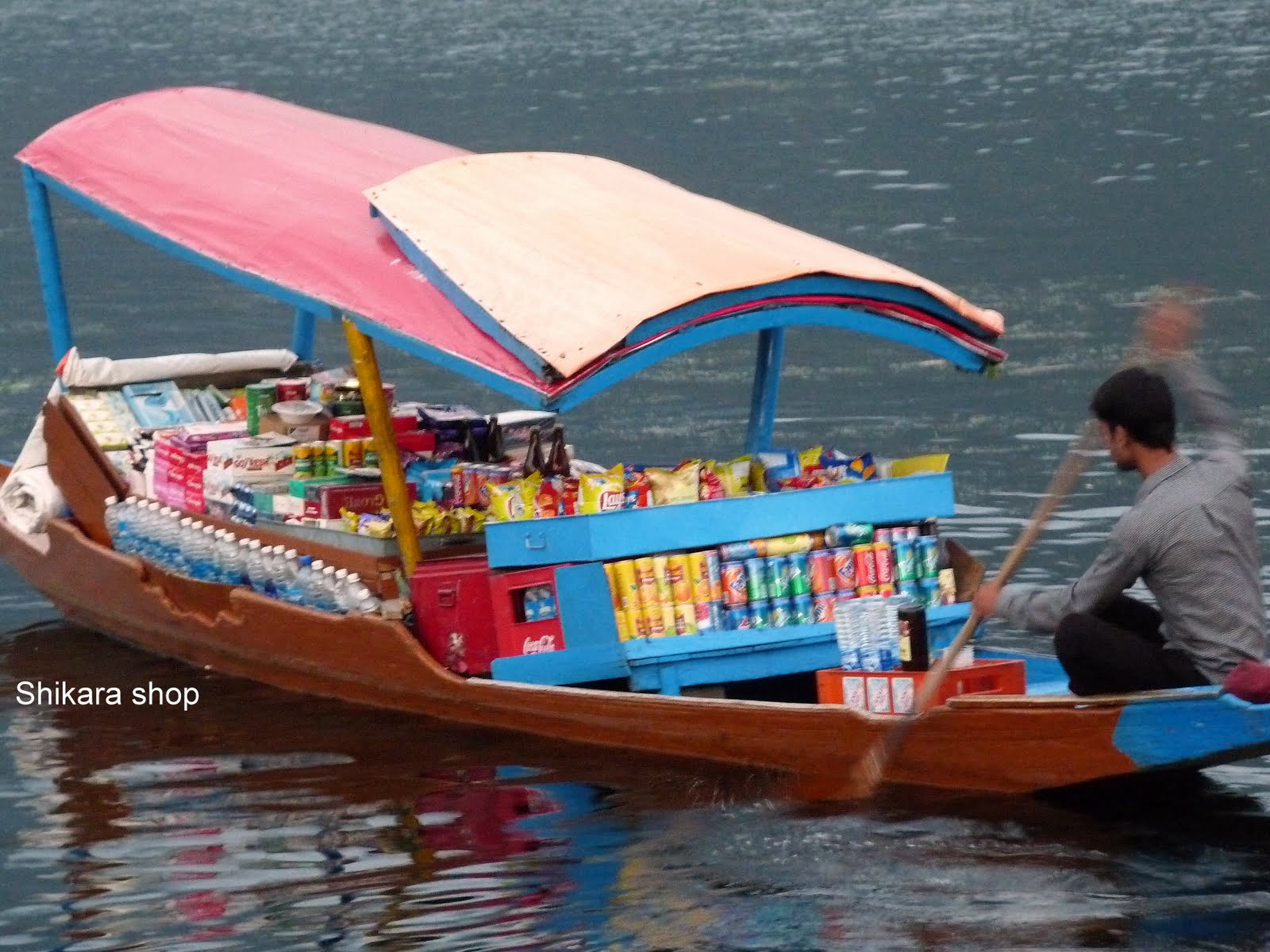 Shikara Dal Lake